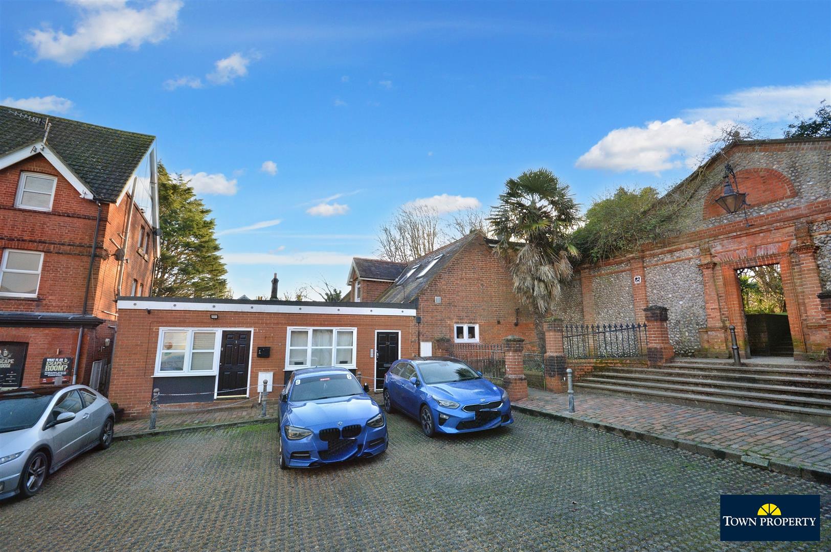 Property Details for The Goffs Eastbourne East Sussex BN21 1HF Town
